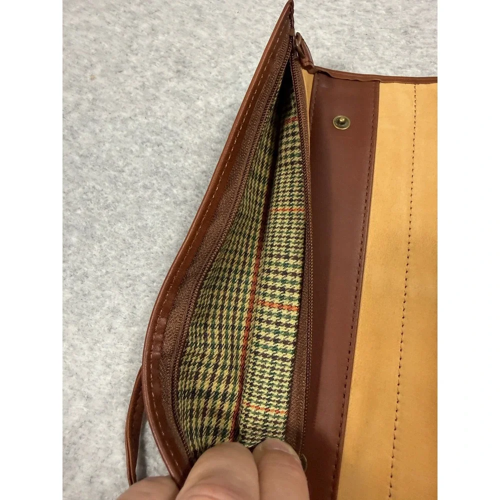 Carlson Hotels Worldwide Brown Leather Jewelry Travel Case Roll Organizer